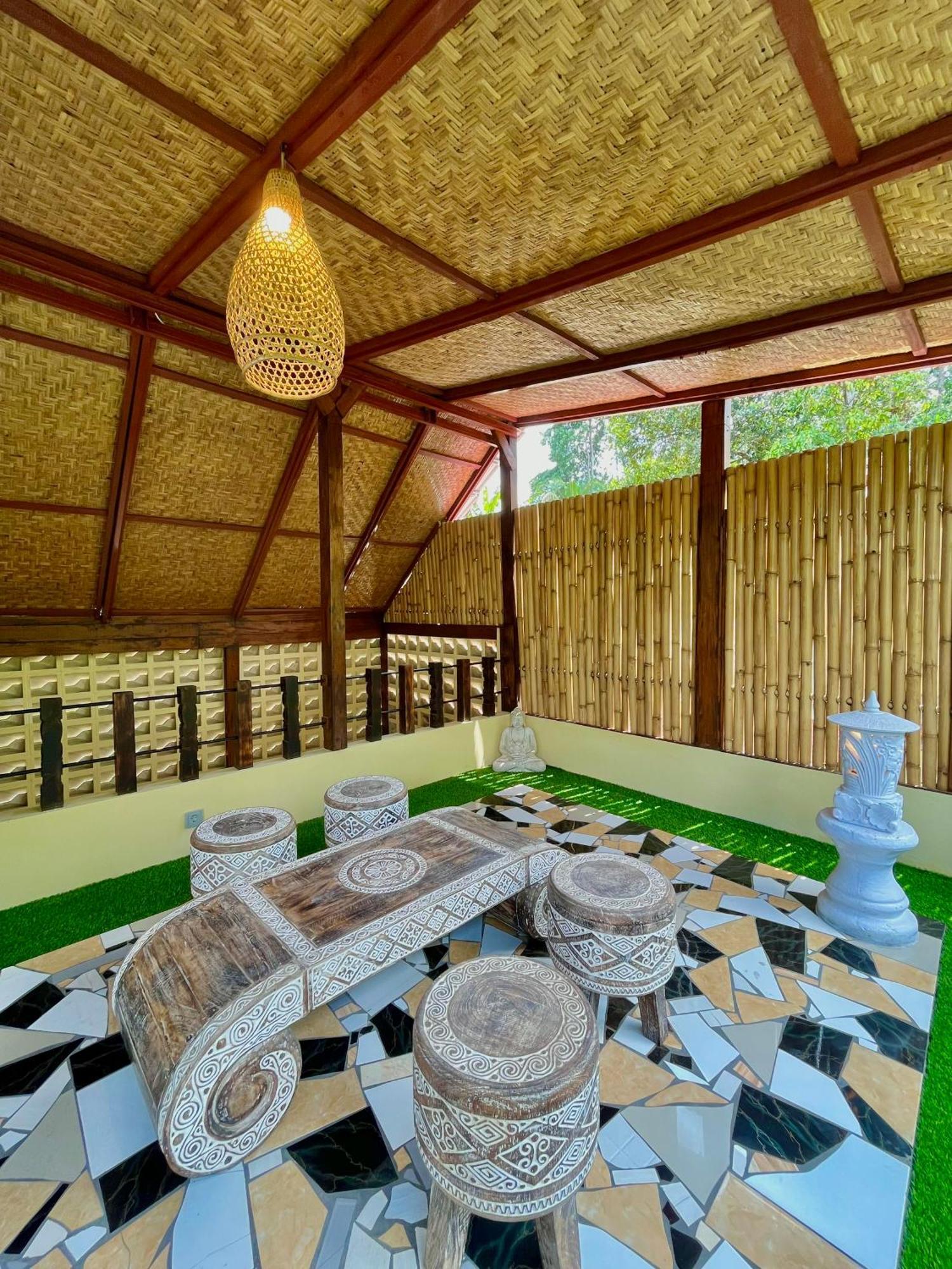 Отель Bamboo Oasis Убуд Экстерьер фото